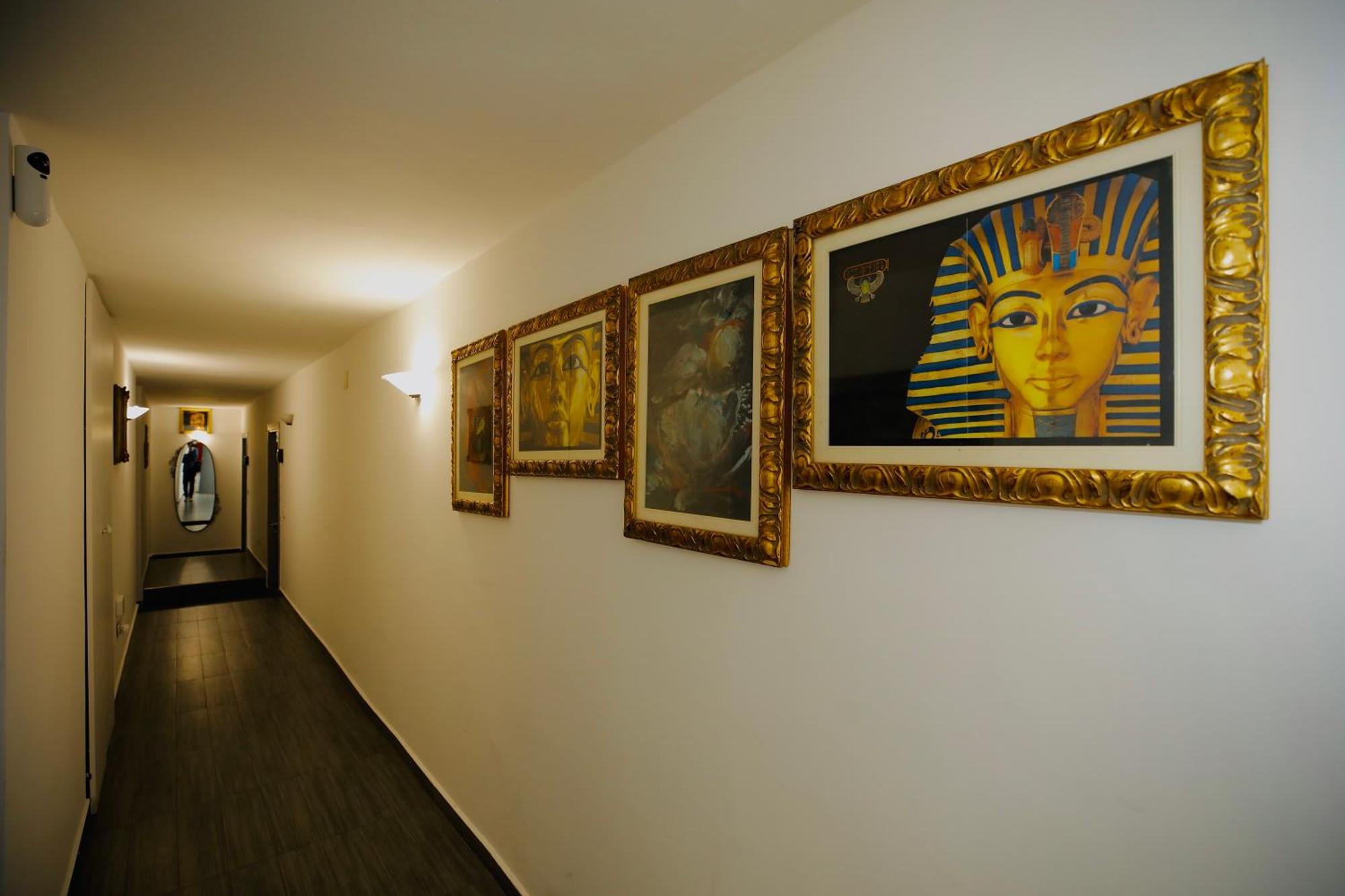 Hosting Dreams Attics - Duomo Apartment Milan Exterior photo