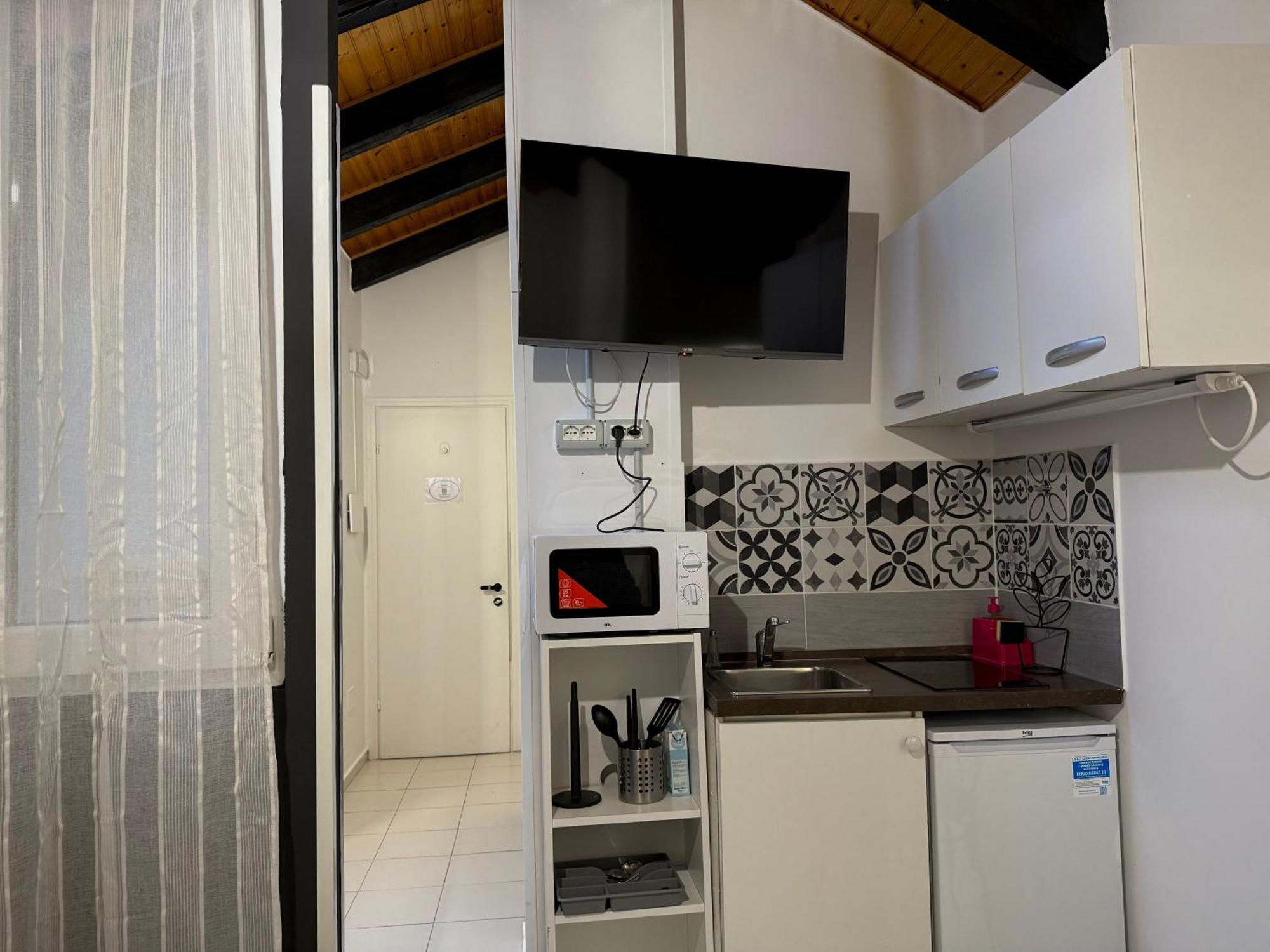Hosting Dreams Attics - Duomo Apartment Milan Exterior photo