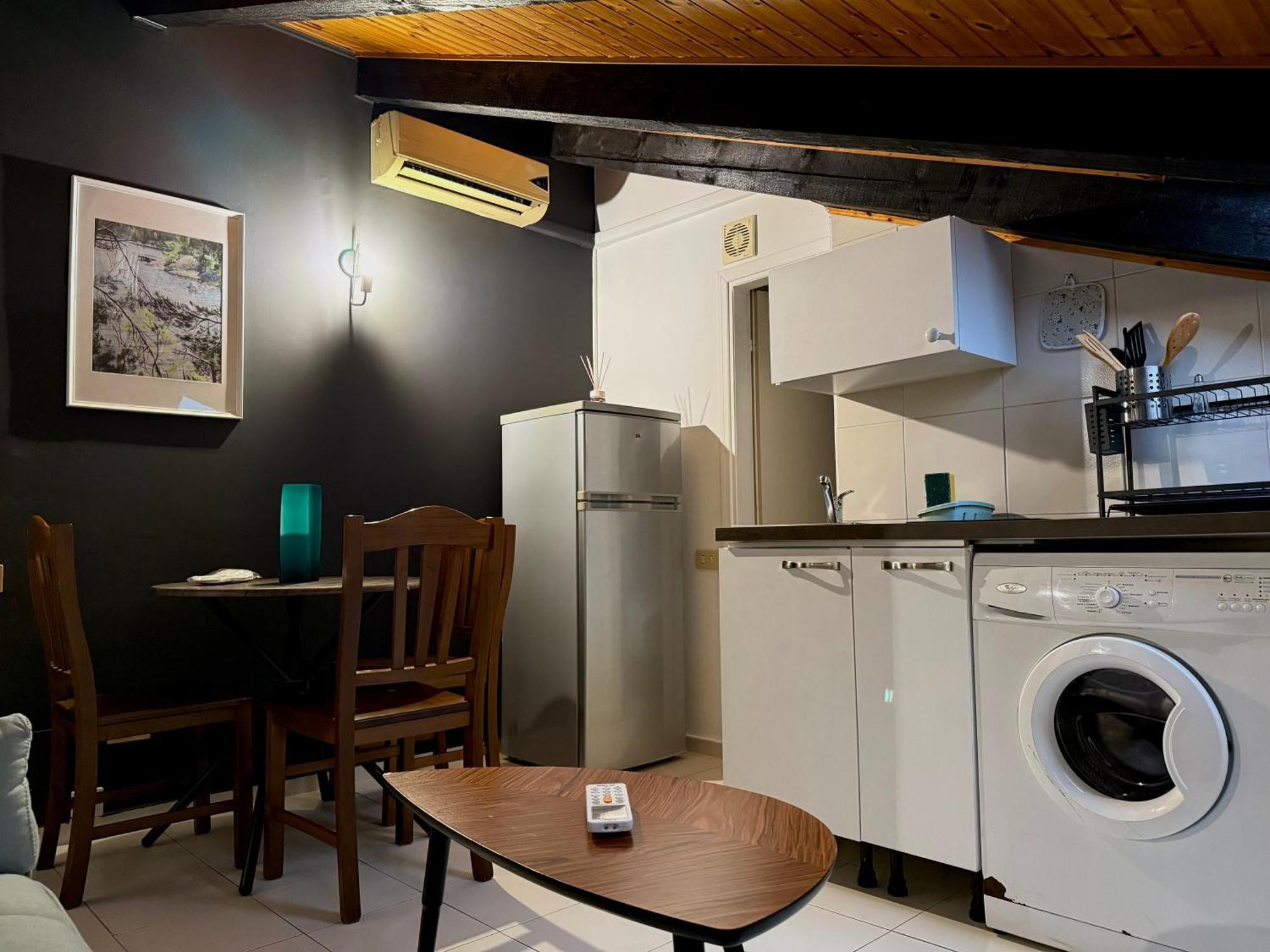 Hosting Dreams Attics - Duomo Apartment Milan Exterior photo
