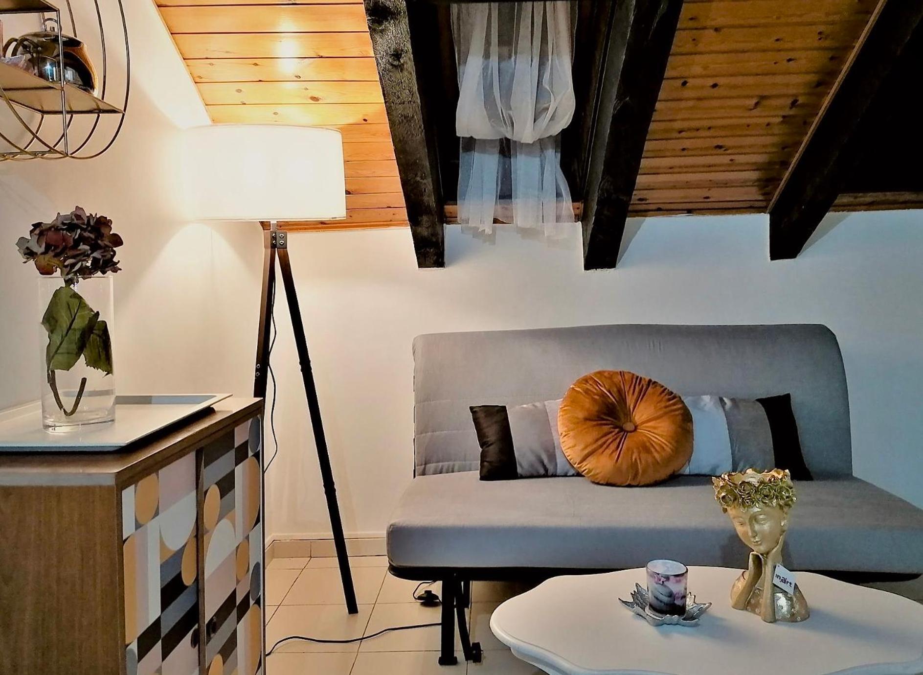 Hosting Dreams Attics - Duomo Apartment Milan Exterior photo